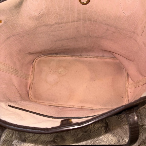 Louis Vuitton Damier Ebene Neverfull MM Tote - Picture 7 of 11